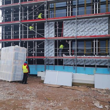 Odvetraná fasáda v Levoči (Helske)